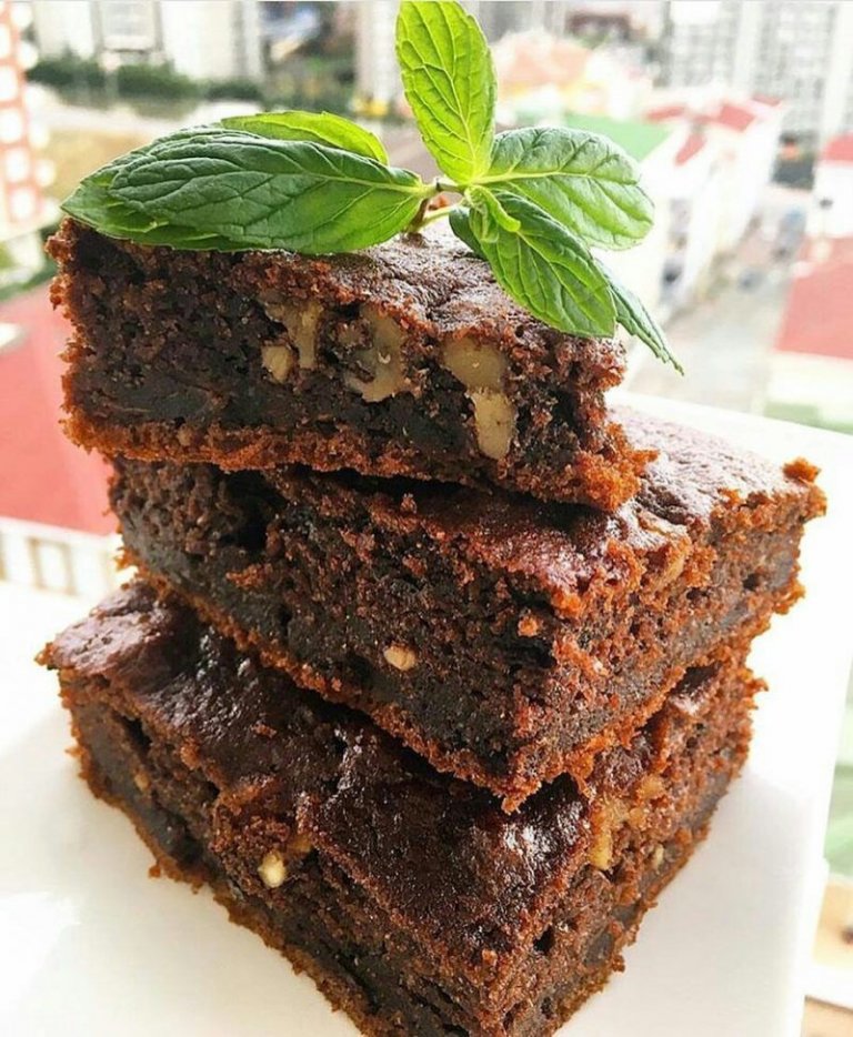 Brownie tadında kek —