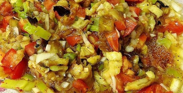 koz-kokusuyla-patlican-salatasi