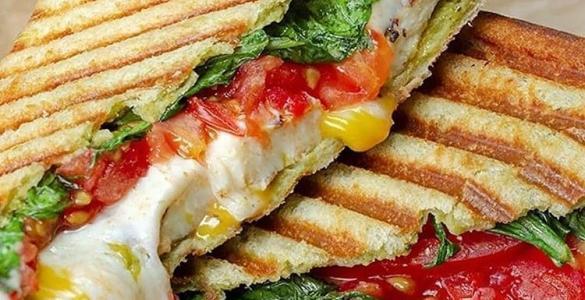 Karışık Tost Nasıl Yapılır
