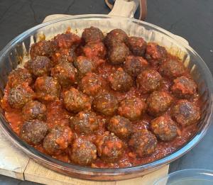 Fırında Domates Soslu Köfte